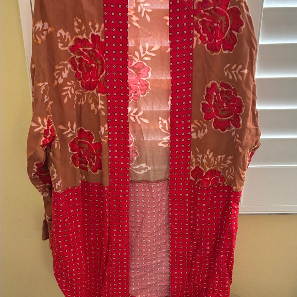 Anthropologie Red and Brown Floral Kimono